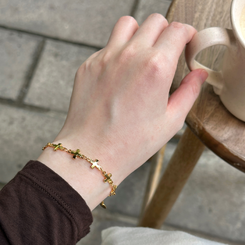 Berber法式闪光十字架手链/项链