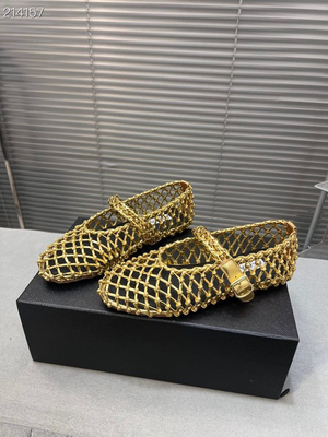 BALLET IN THE WAR 2026春新款羊皮编织镂空黑色单鞋平底芭蕾舞鞋