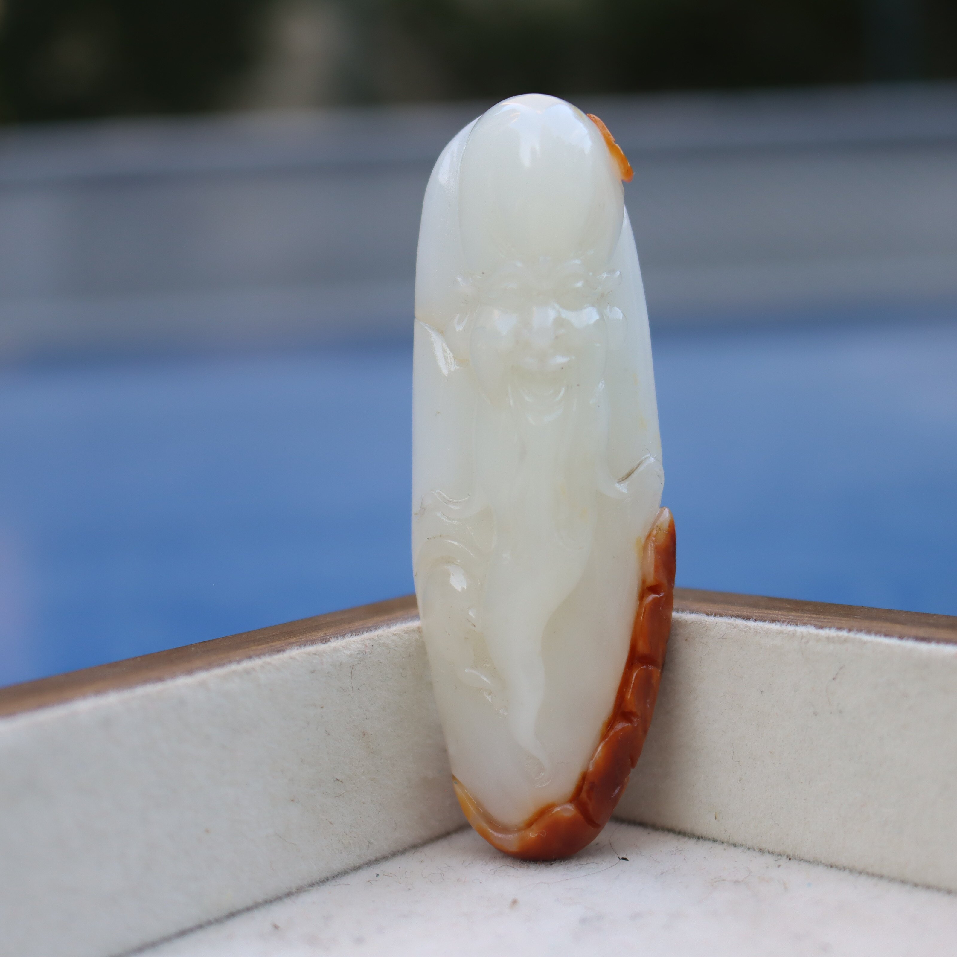 和田玉羊脂白玉籽料红皮寿星吊坠