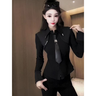 甜酷风翻领御姐设计感领带衬衫2025秋冬新款女潮流高级感打底上衣
