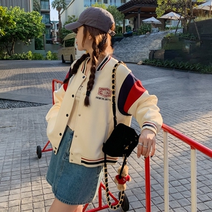 白色短款棒球服外套女春秋款2025新款学院风洋气独特宽松拼接夹克图片