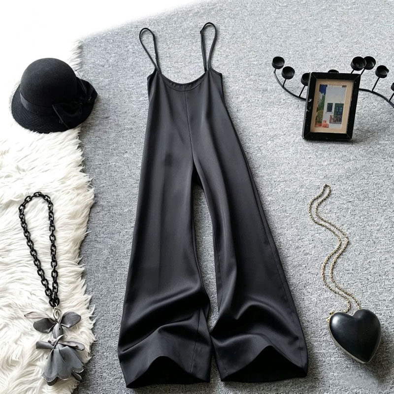 黑色高腰绸缎背带裤女夏季薄款宽松显瘦休闲直筒吊带阔腿连体长裤