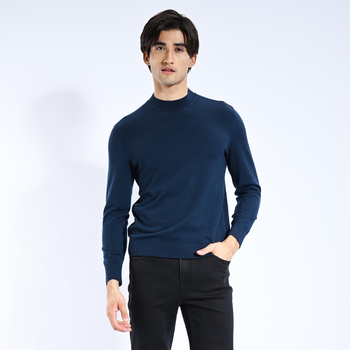 路卡迪龙圆领羊绒针织衫