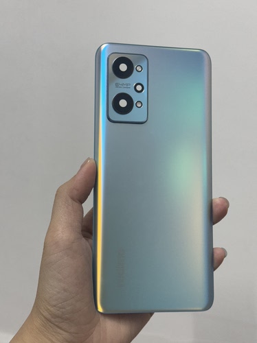 GTNeo2原装拆机98新后盖。原装拆机98新电池盖