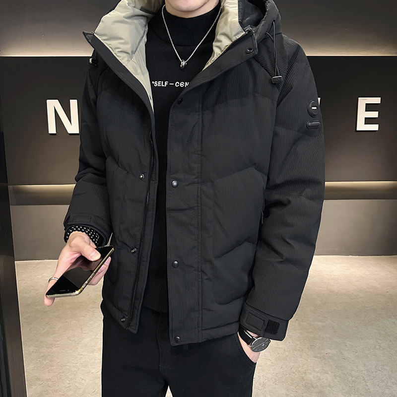2025年冬男修身连帽标80%白鸭绒羽绒服A230-23228-P230(控330),男装羽绒服,电商A230