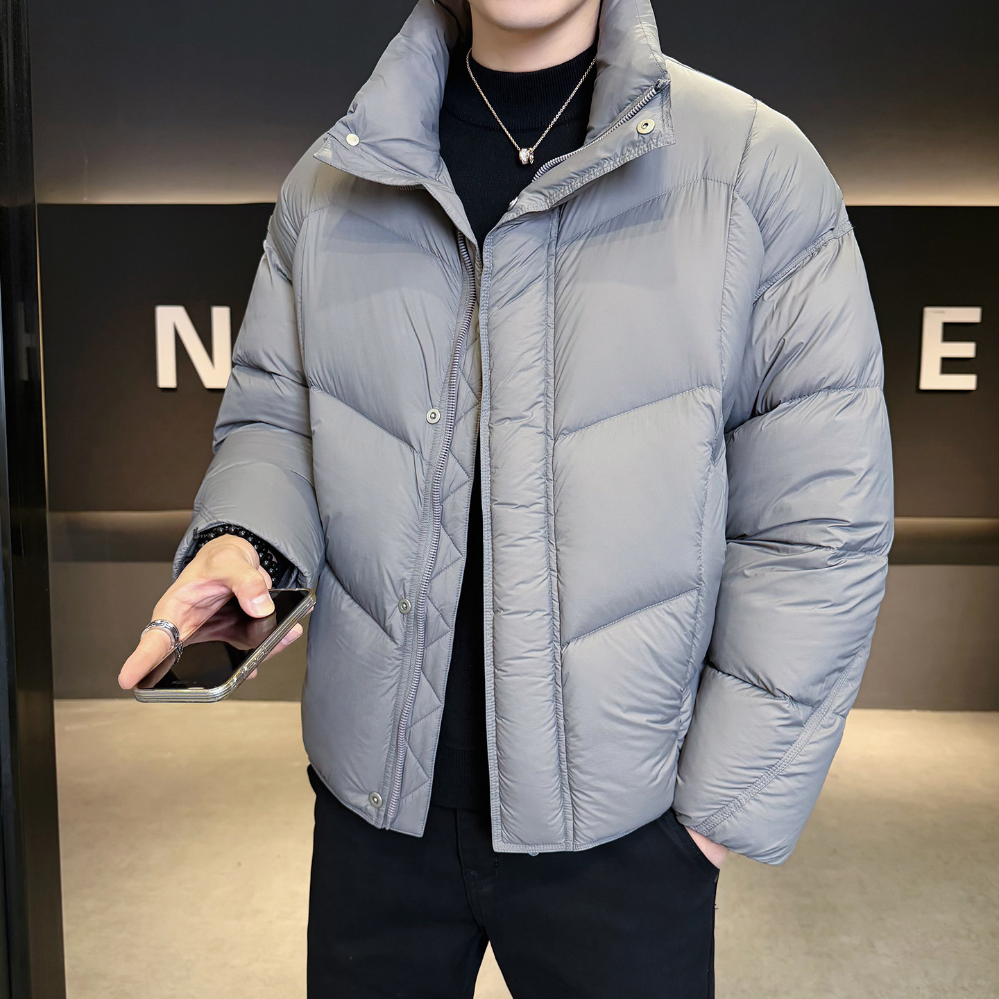 2026冬男微宽松立领标90泡芙穿刺羽绒服A230-2577-P299(控399),男装羽绒服,电商A230