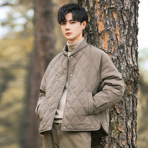 2025冬男宽松圆领菱形格标90轻薄羽绒服A230-8605-P218(控299)，男装羽绒服，电商A230