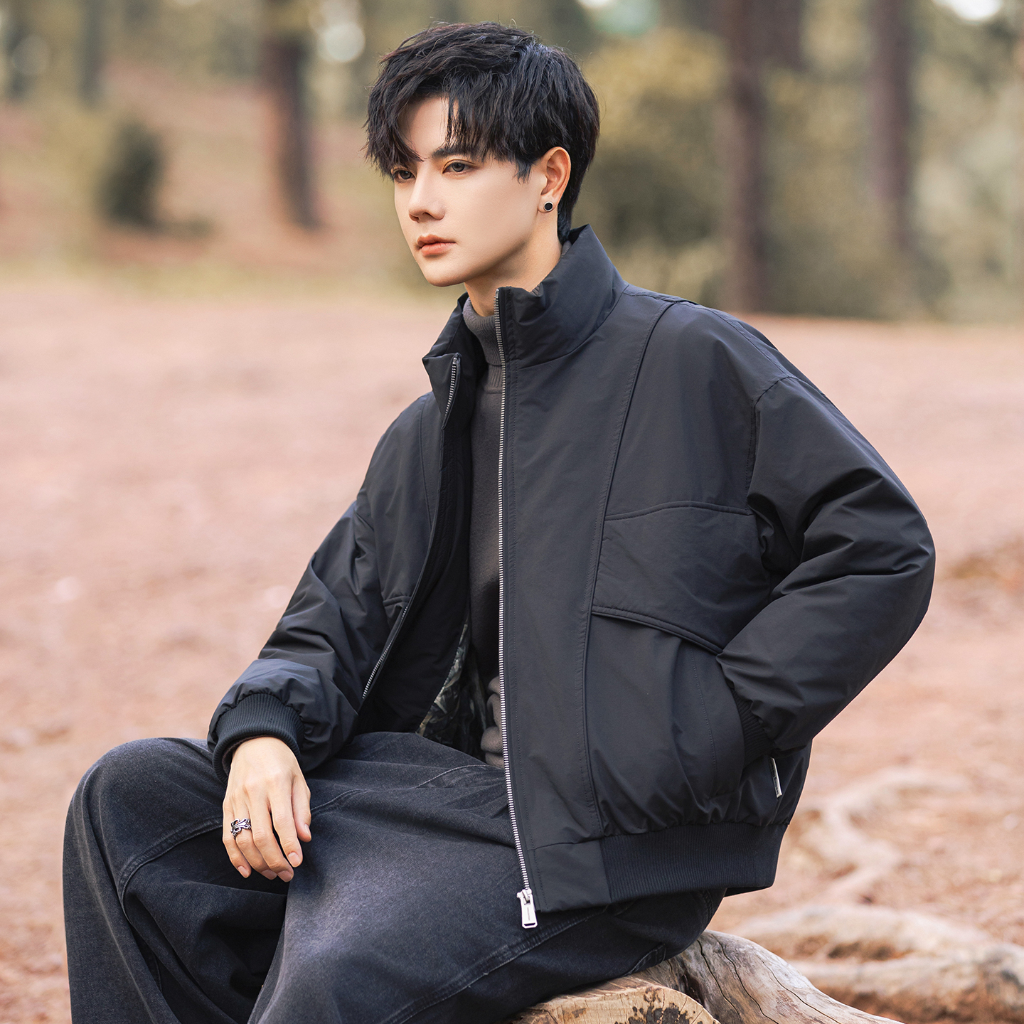 2025年冬男微宽松立领标90工装式羽绒服A230-95710-P220(控320)，男装羽绒服，电商A230