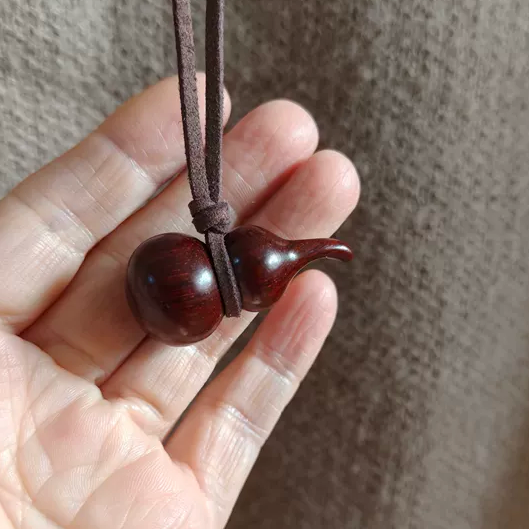 天然印度小叶紫檀木葫芦吊坠木质男女简约百搭毛衣链一生福禄