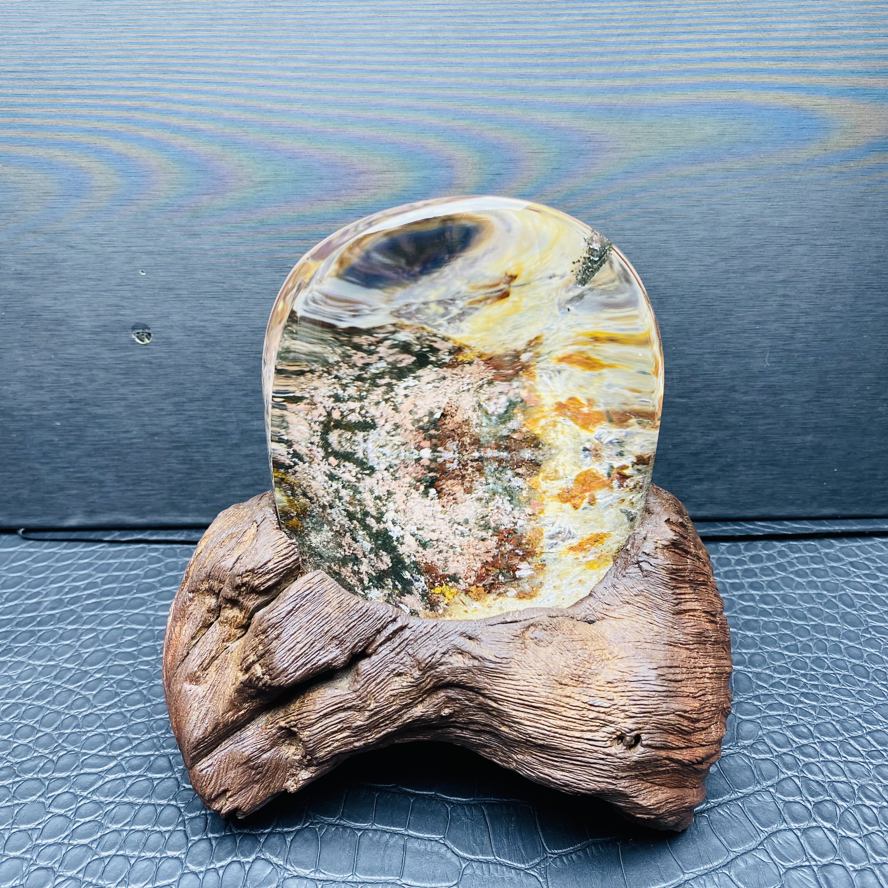 赞比亚天然高透四季幽灵景石