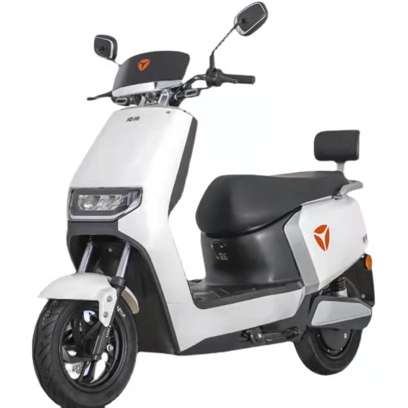 适用雅迪冠能版莱特全套外壳莱特e6前泥板挡风玻璃前围电动车配件