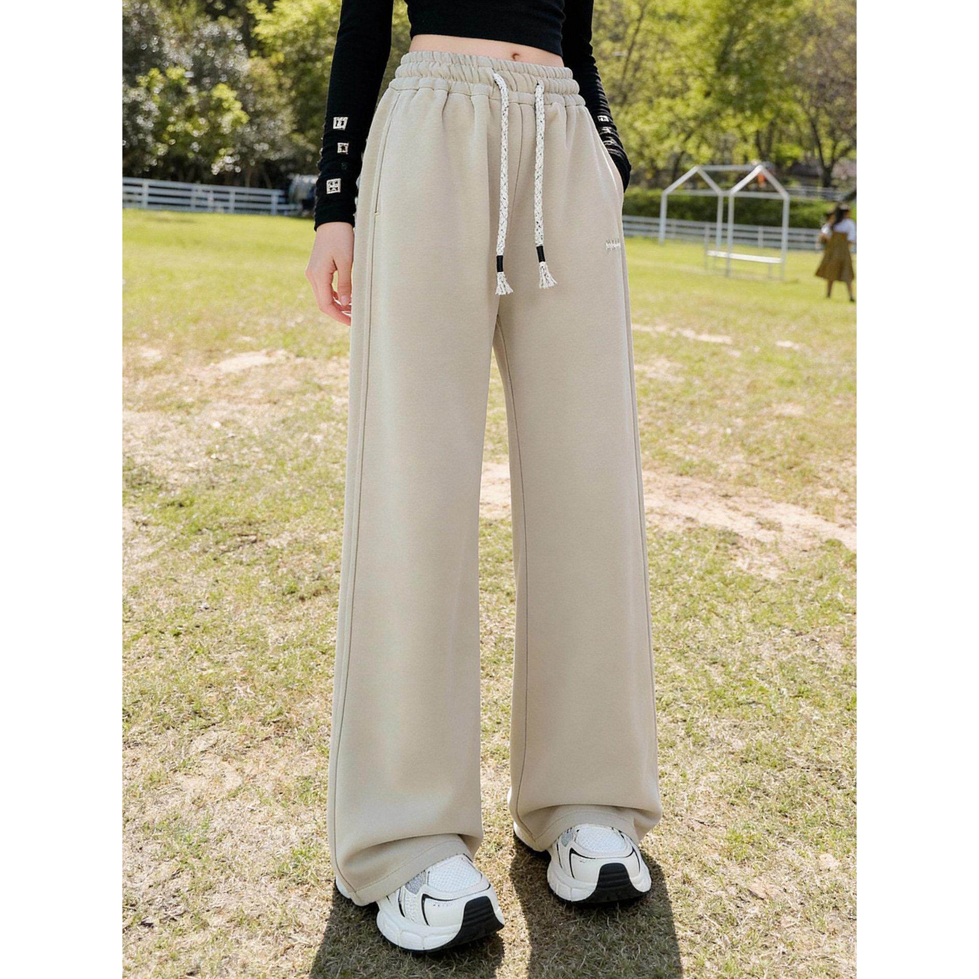 2026童装新款女孩运动卫裤休闲裤女童春季裤子时髦春秋装直筒洋气