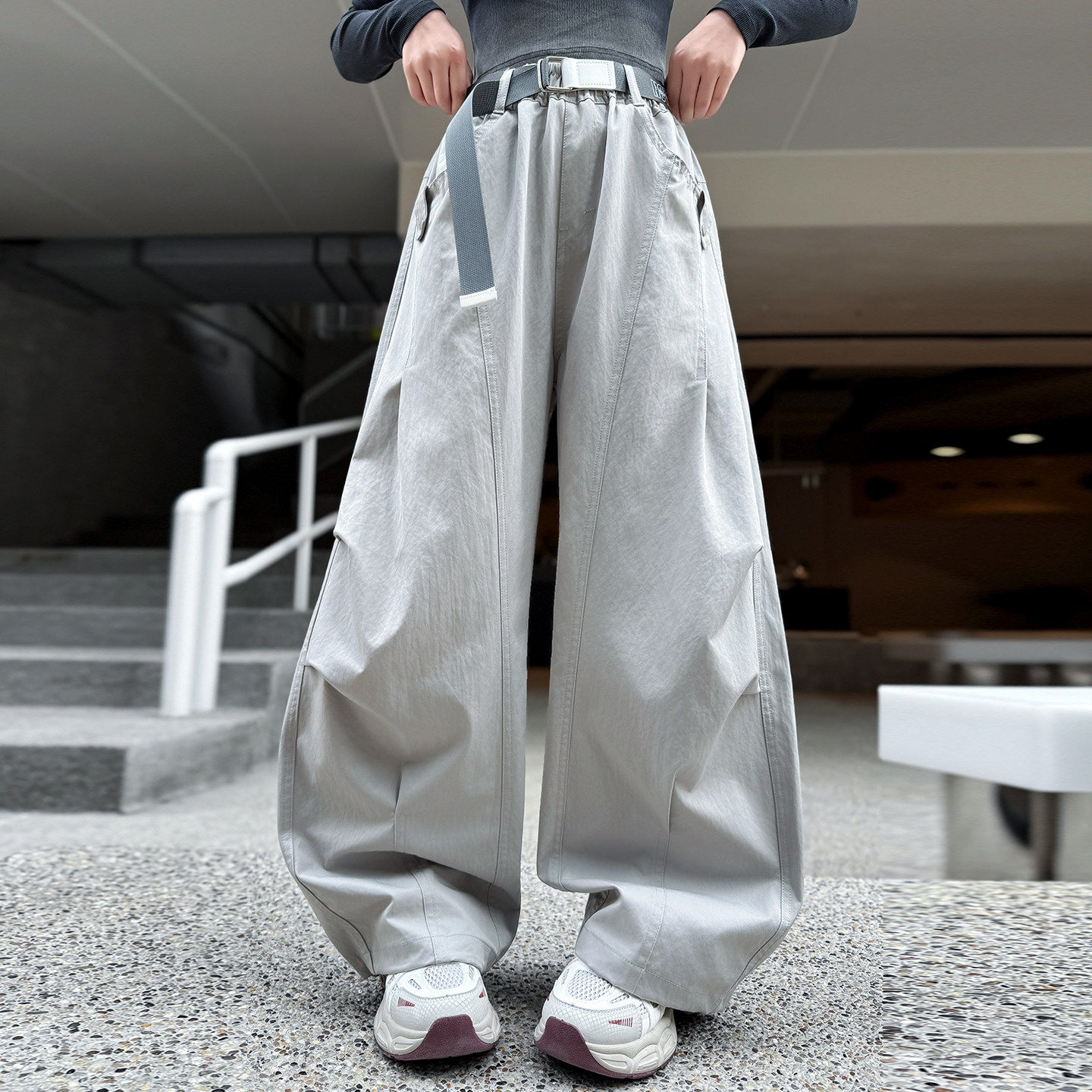 新女童款款阔腿工装裤2026儿童裤洋气中大童裤子伞兵春装女孩春秋