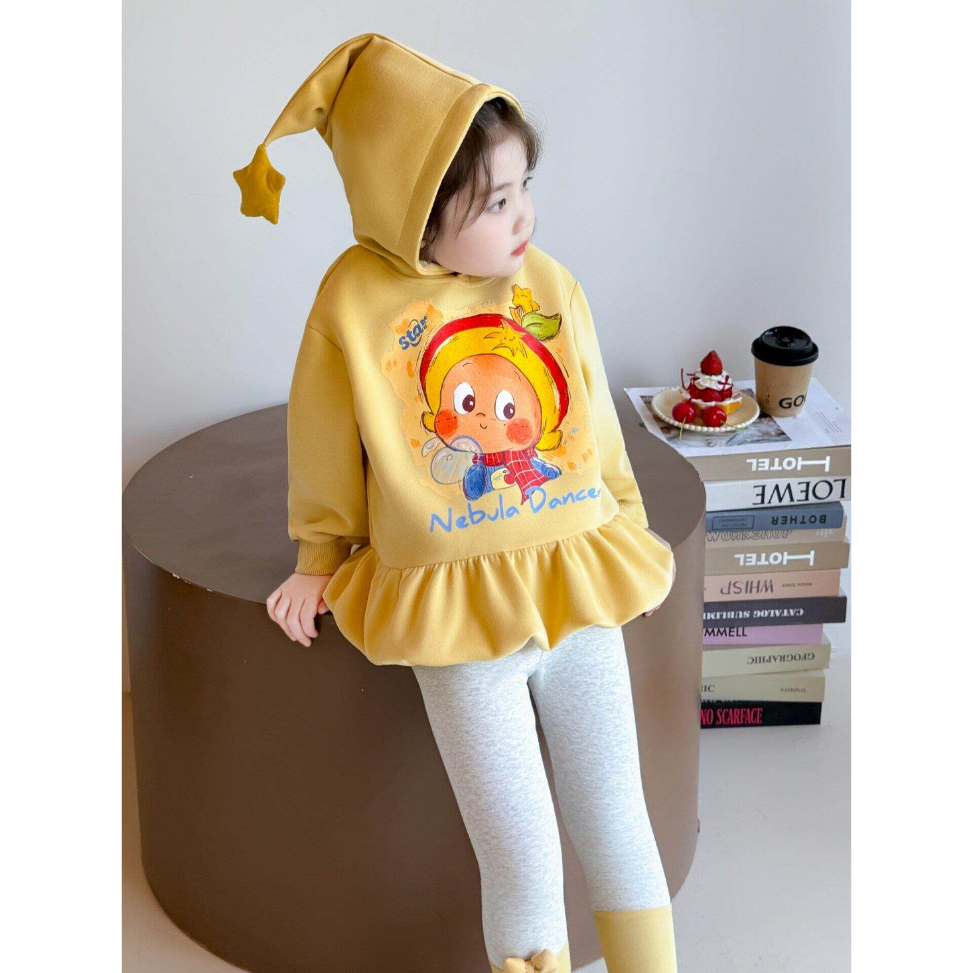 卡通春秋春装款星星连帽洋气好看卫衣2026超儿童时髦套装女宝女童