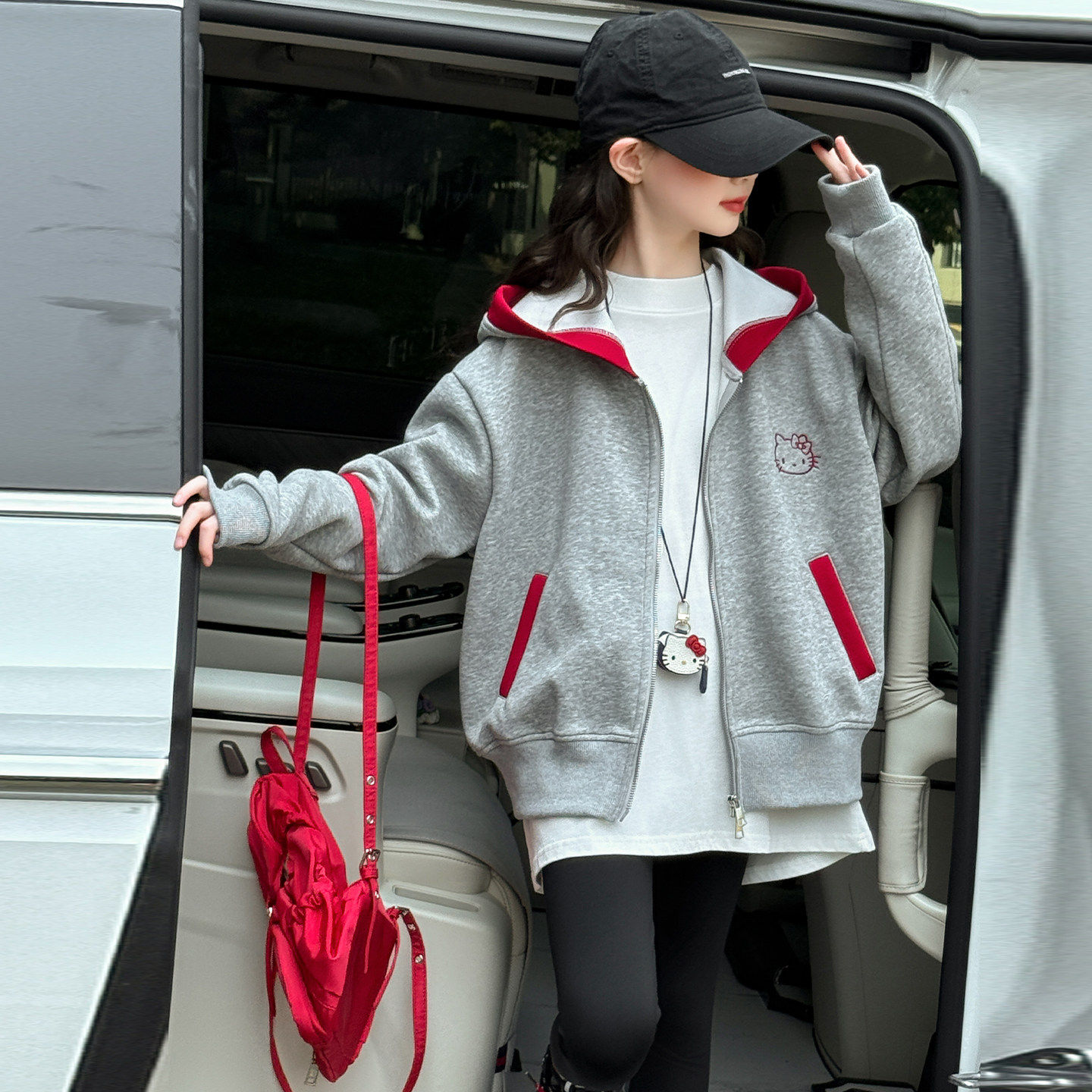 外套款大服女孩夹克衫连帽春秋女童卫衣儿童开衫棒球韩系春装休闲