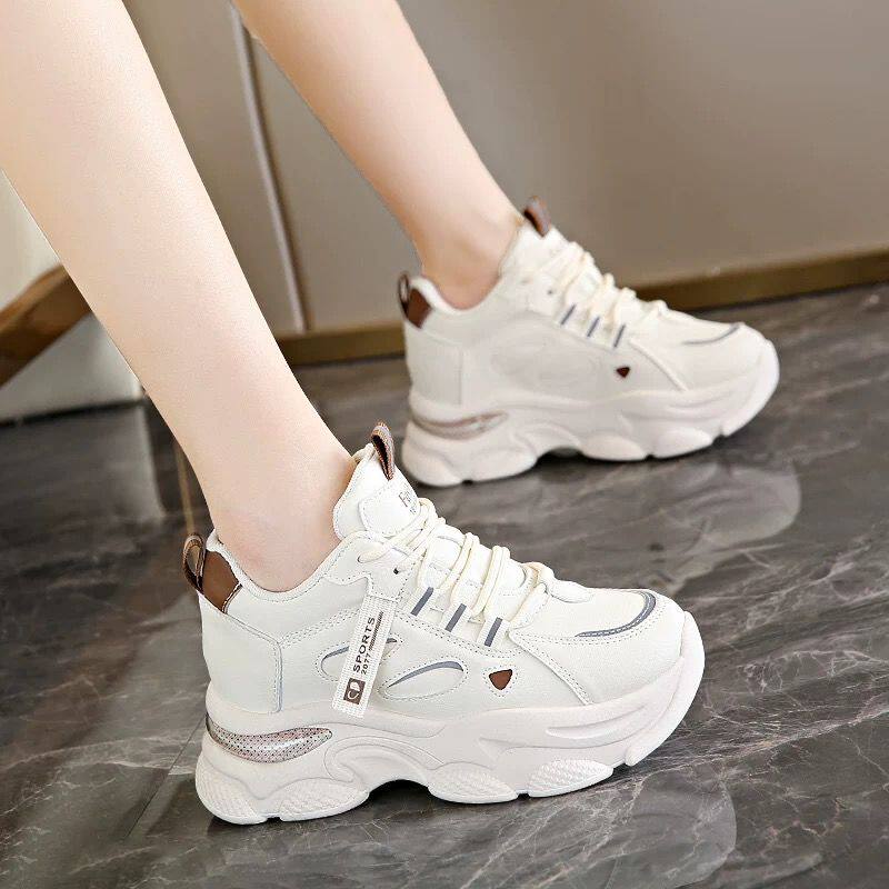 ins潮内增高鞋2026新款春秋季老爹鞋女厚底跑步不累脚小白运动鞋