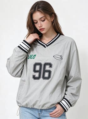 韩版V领薄款棒球服女春秋宽松运动冲锋衣数字96印花学院风上衣