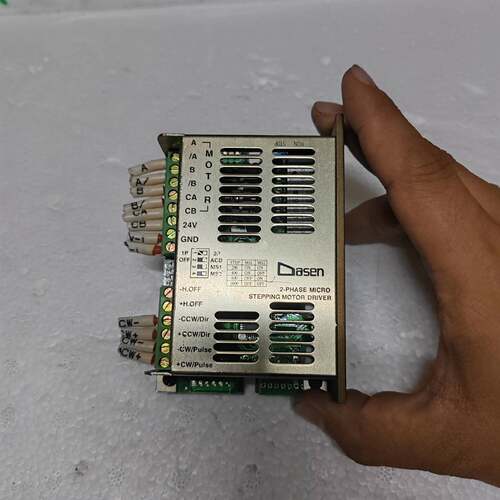 议价DASEN 台湾两相步进电机驱动器 DA2D15M (两相6可维修翻新