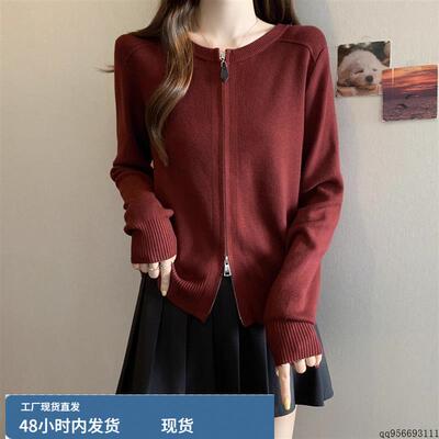 高级感红色双拉链针织开衫毛衣女秋季大码胖mm洋气独特打底衫上衣