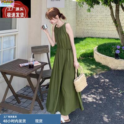 草绿色无袖气质露肩挂脖度假连衣裙女夏季法式超长过膝到脚踝长裙