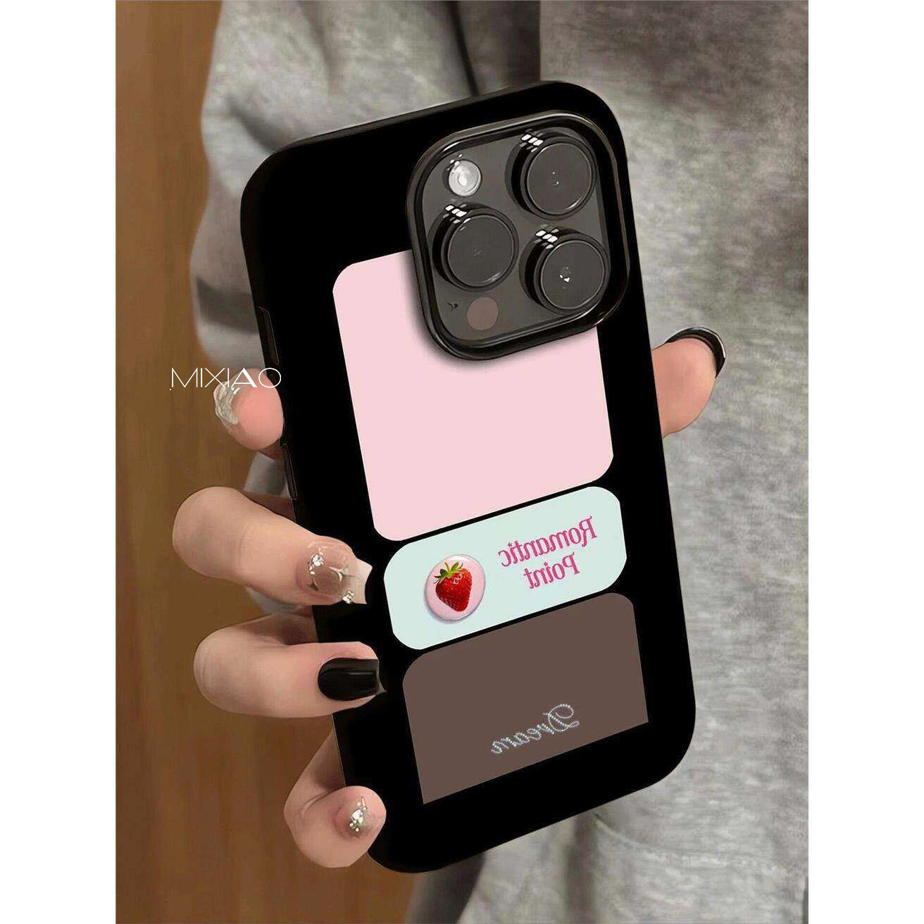 拼色草莓简约适用17硅胶iphone16promax黑边框air手机壳15小众女14plus高级感13pro新款12大孔11卡通防摔硬壳