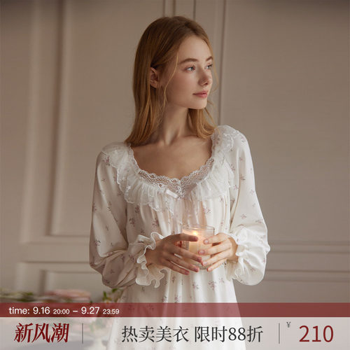 RoseTree宫廷风蕾丝盾领长袖套装