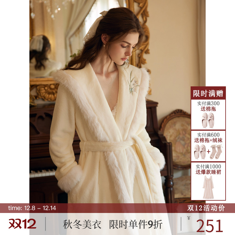 新中式国风系带连帽加绒睡袍