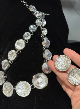 银色闪亮树脂项链颈链女式配饰