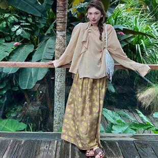 当然是当同款 PIECE MIND 25ss设计师款氛围感小飘领垂坠长袖衬衫