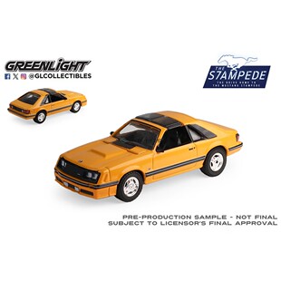 绿光 1:64 1982 Ford福特 Fox Mustang福克斯野马中香槟色125402C