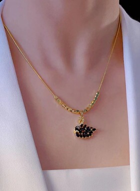 钛钢小方块蛇骨链黑天鹅项链轻奢气质通勤百搭抖音爆款2023新款