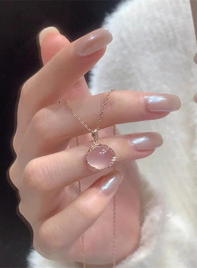 2023新款项链女粉水晶吊坠女轻奢小众高级感锁骨链生日礼物