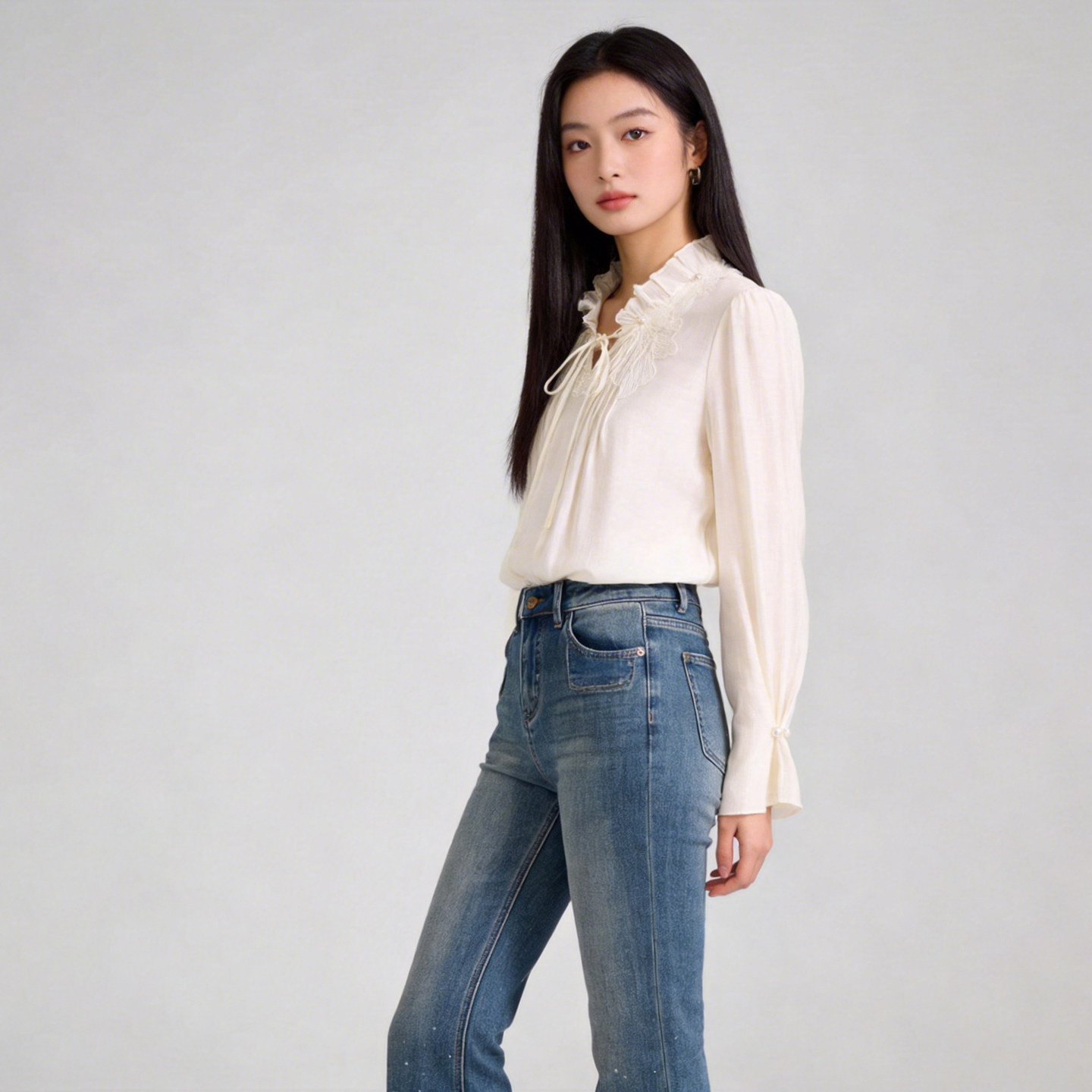 velwin蔚雯2026春新款设计感百搭系带长袖衬衫女通勤减龄气质上衣