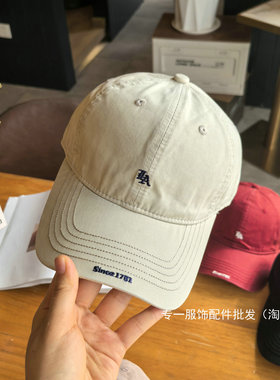 早八素颜小字母刺绣百搭棒球帽