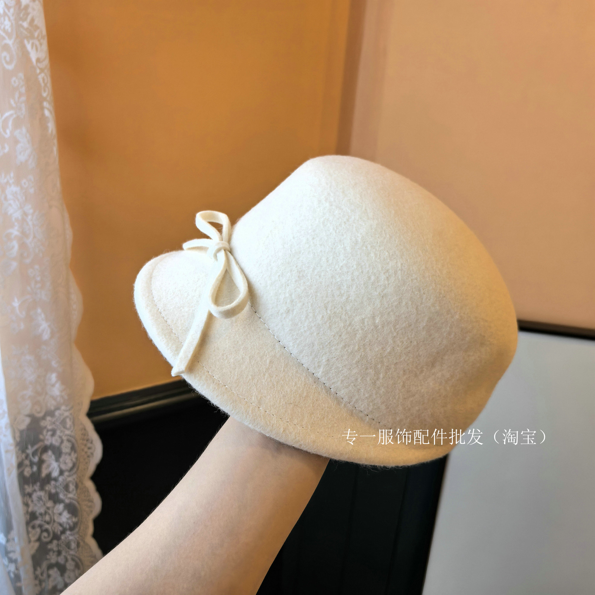 韩版秋冬保暖百搭羊毛毡马术帽女简约时尚千金风蝴蝶结小礼帽青年
