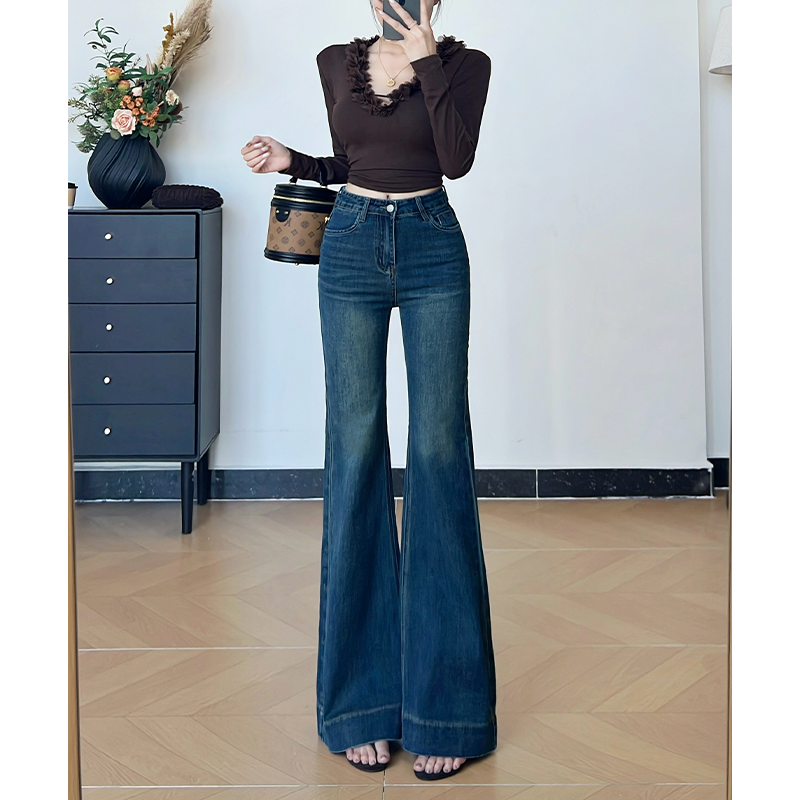 乔栈复古百搭设计感喇叭牛仔裤女秋冬新款气质显瘦不贴腿微喇长裤