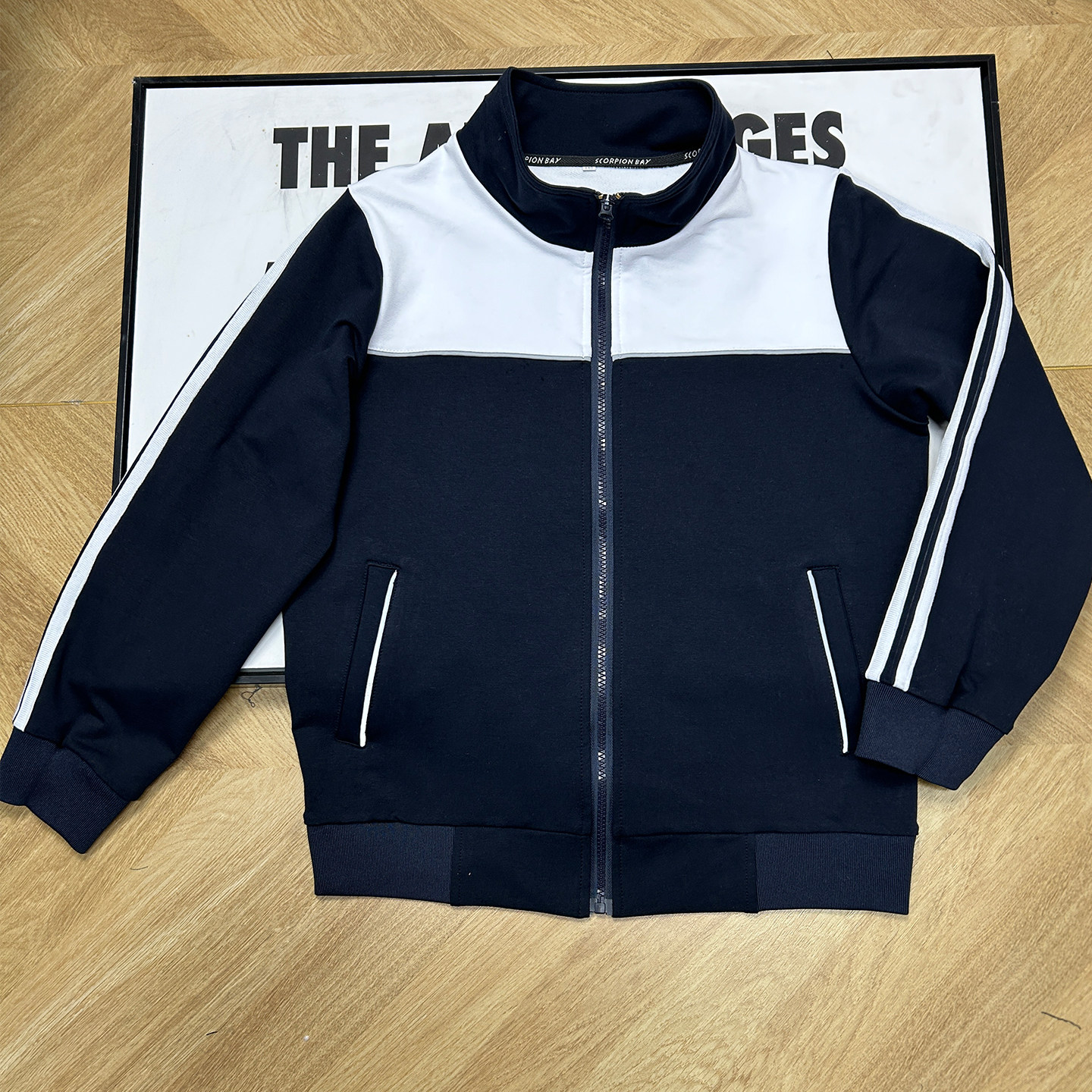 学生校服藏蓝色拼白色长袖拉锁外套中小学生舒适运动休闲校服上衣