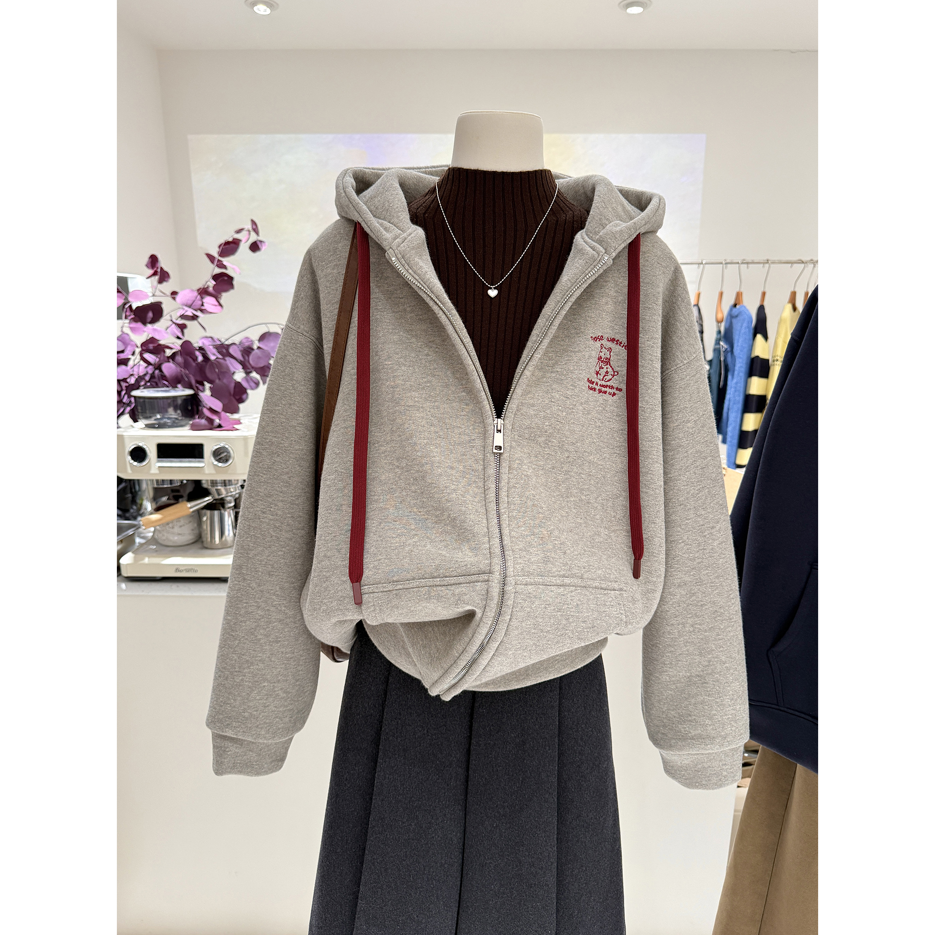 韩版休闲百搭卡通小狗刺绣外套