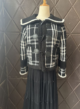 法式黑色格子加厚外套 m码 长50 胸围104