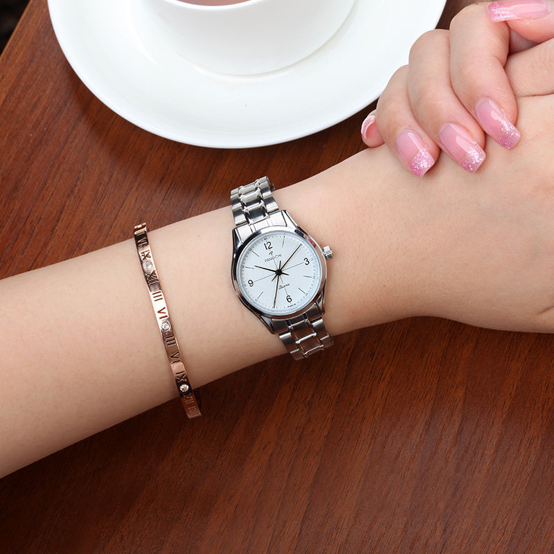 2020小巧钢带手链表小表盘手表女生手表女简约气质学生小清新ins