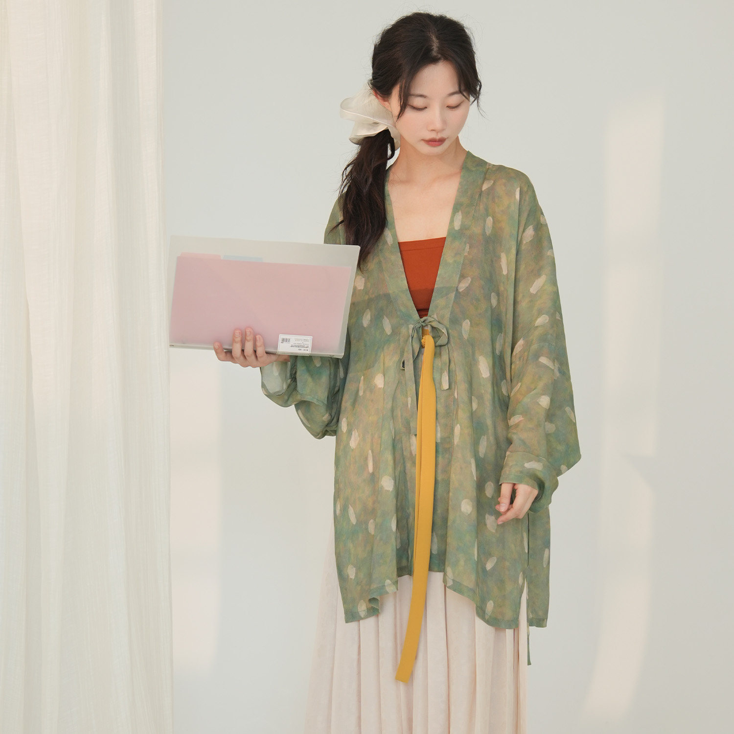 谜阿凰栖春山飞机袖宋制汉服女夏图片