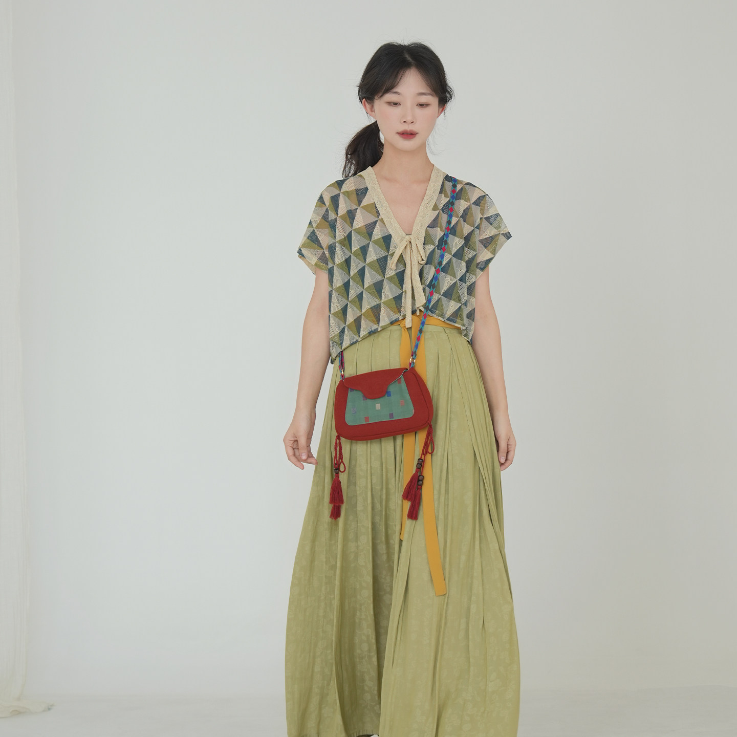 谜阿凰【云蓝背子】唐制出游穿搭日常汉服汉元素短袖古装夏女新款