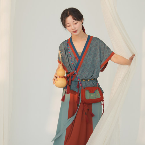 净春深半臂唐制夏季改良汉服短袖