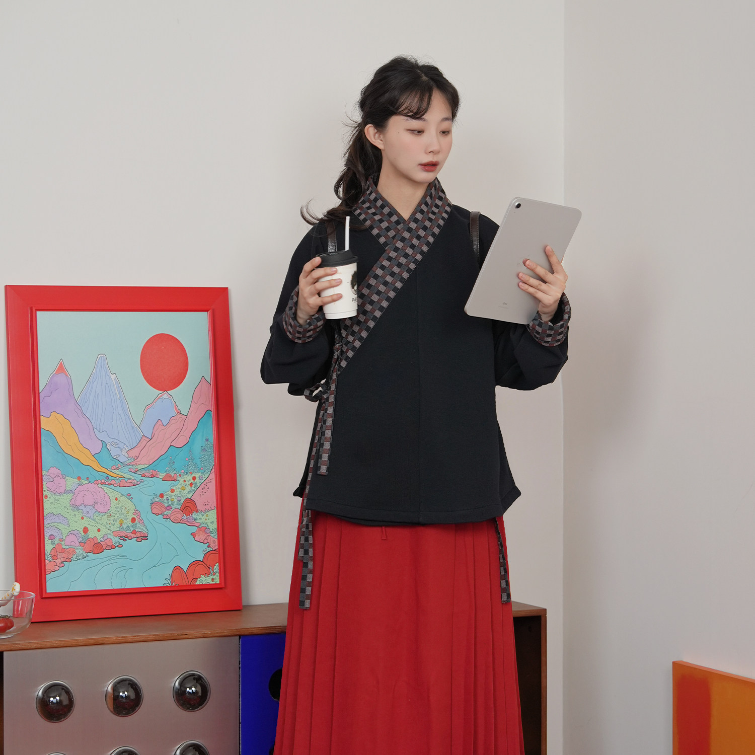 谜阿凰【炽夜行大襟衫】明制汉服上衣加厚秋冬热岩绒改良马面裙女,女装/女士精品,汉服套装,淘宝优惠券,粉丝福利购,淘宝优惠卷