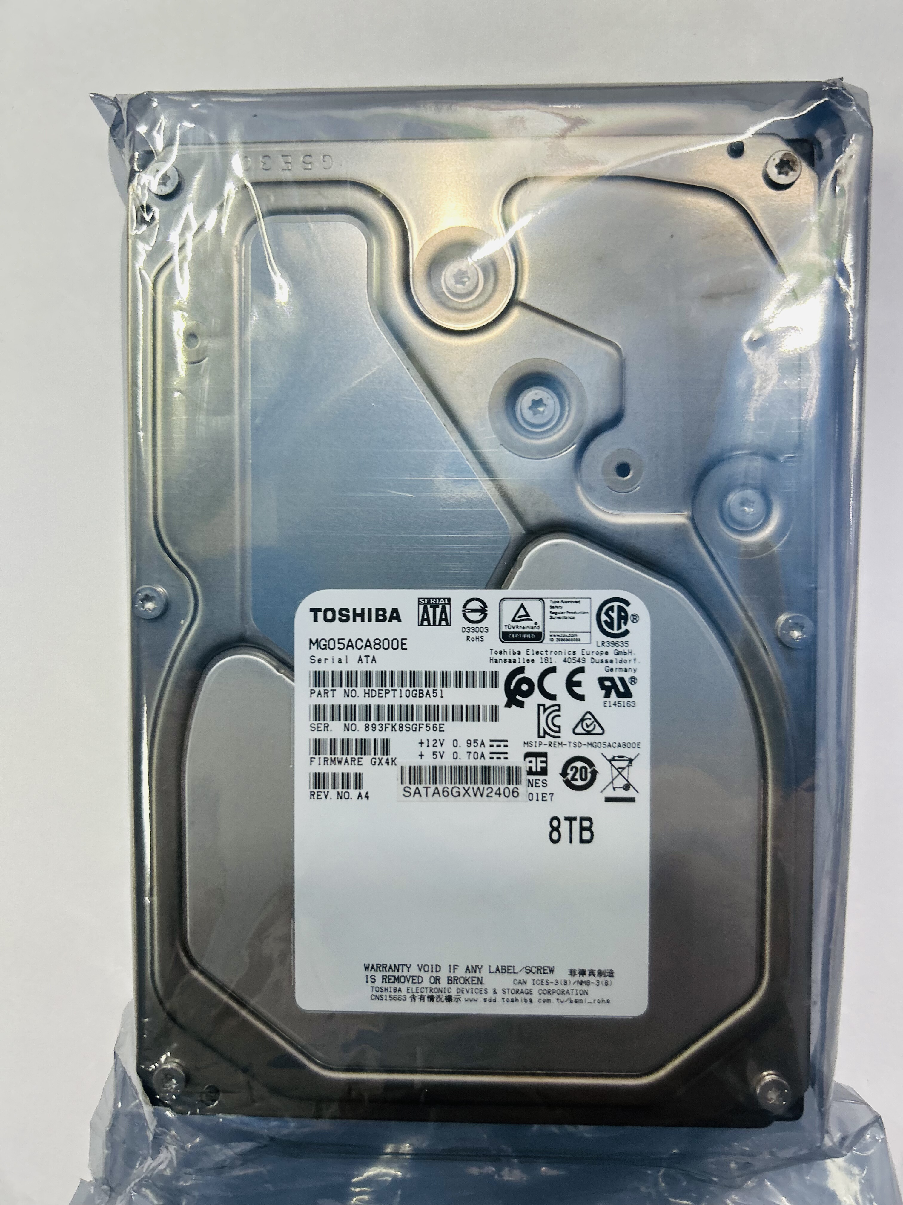 东芝8T硬盘8TB监控机械硬盘MG05ACA800E企业级SAT