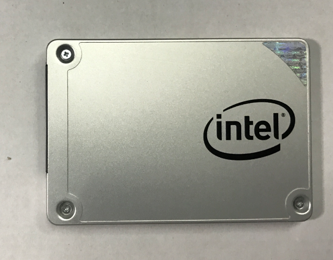 Intel/英特尔 540S 240G SSD 固态硬盘 SATA3 SSDSC2KW240H6 电脑硬件/显示器/电脑周边 固态硬盘 原图主图