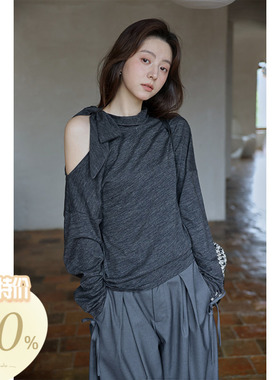 【大额立减】春秋韩系高级感别致上衣设计感蝴蝶结深灰露肩t恤女