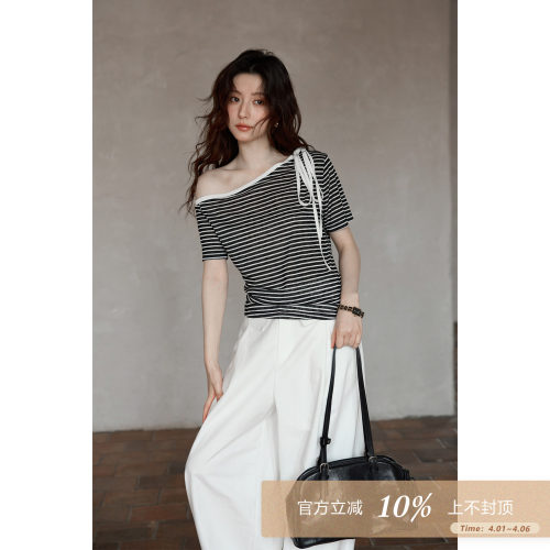 夕蒙2026新款春夏设计感气质上衣小众斜肩系带黑白条纹短袖t恤女