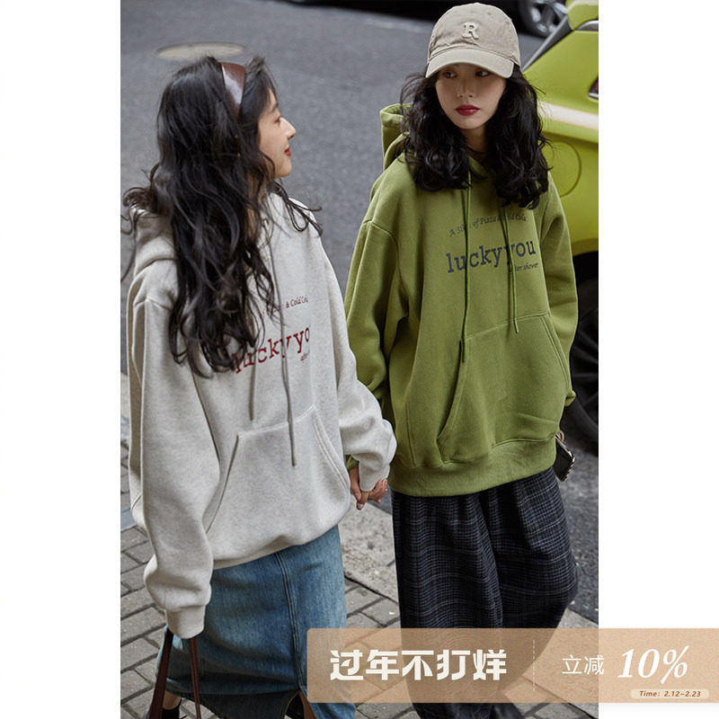 夕蒙2025新款秋冬宽松小个子慵懒风加绒连帽卫衣女气质ins潮上衣