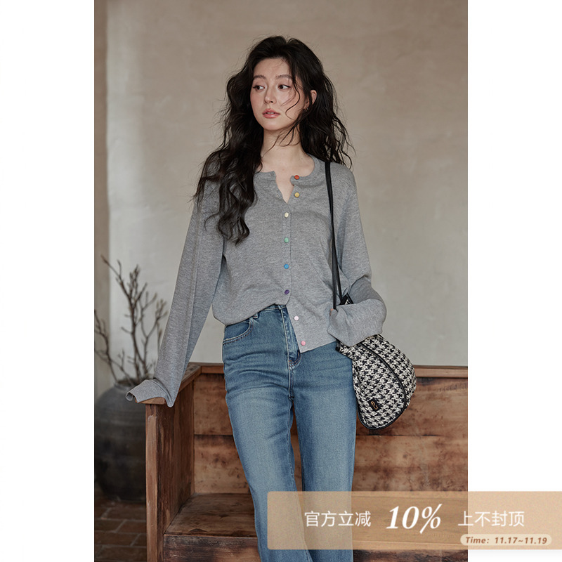 夕蒙2025新款秋韩系短款上衣小众小个子高级别致薄款灰色针织开衫